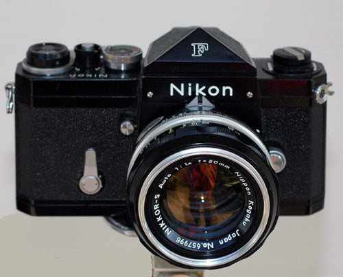 Nikon F