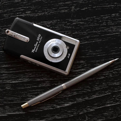 Canon Digital IXUS i